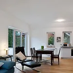Apartament 68 *