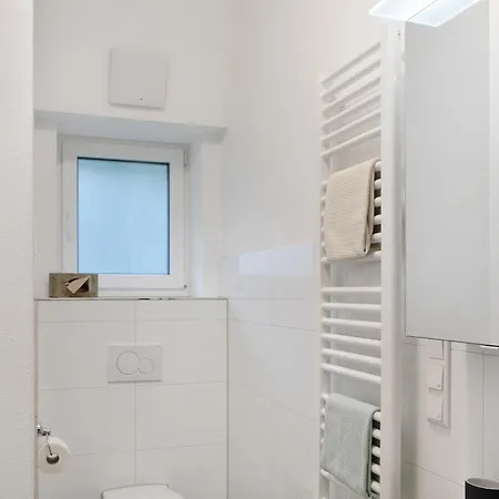 Apartment 68
